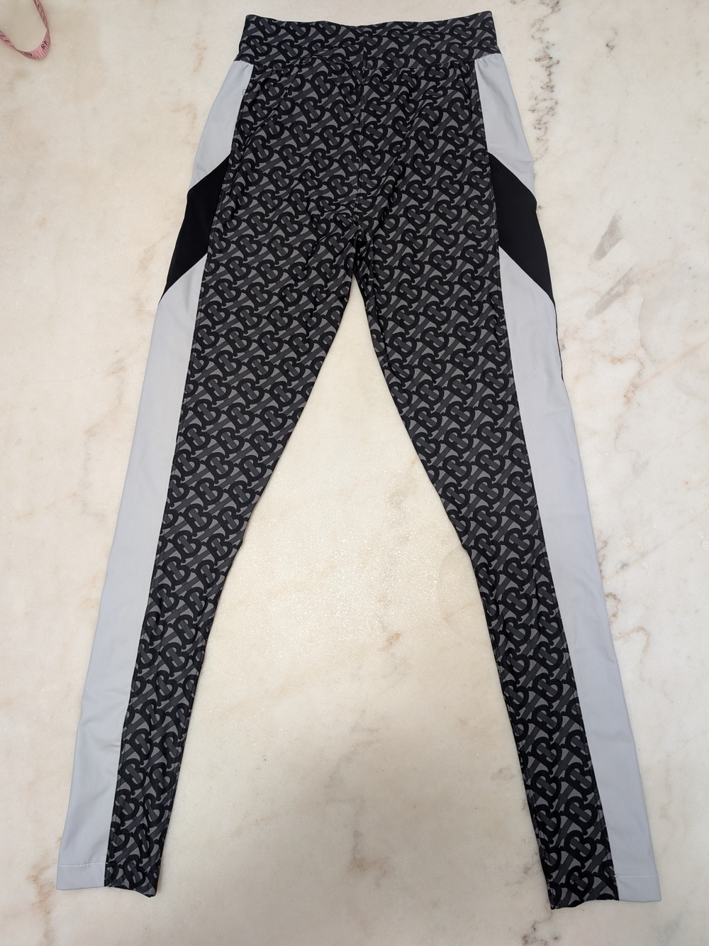 Burberry Black and Gray Monogram High-Waist Leggings - Picture 3 of 9